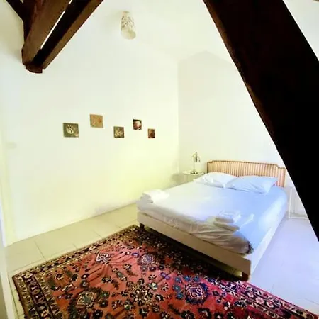 La Tsarine - - Chateau Le Bas Bleu *