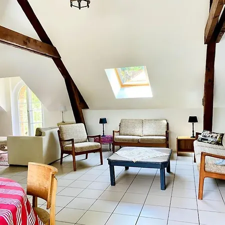 La Tsarine - - Chateau Le Bas Bleu